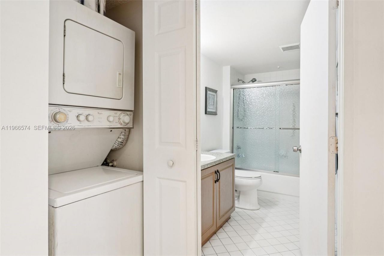 13800 SW 14th St, Unit 103C, Pembroke Pines, FL 33027 Photo