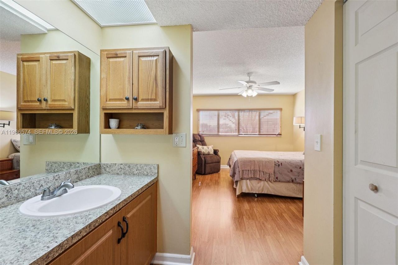 13800 SW 14th St, Unit 103C, Pembroke Pines, FL 33027 Photo