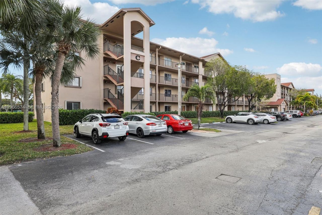 13800 SW 14th St, Unit 103C, Pembroke Pines, FL 33027 Photo