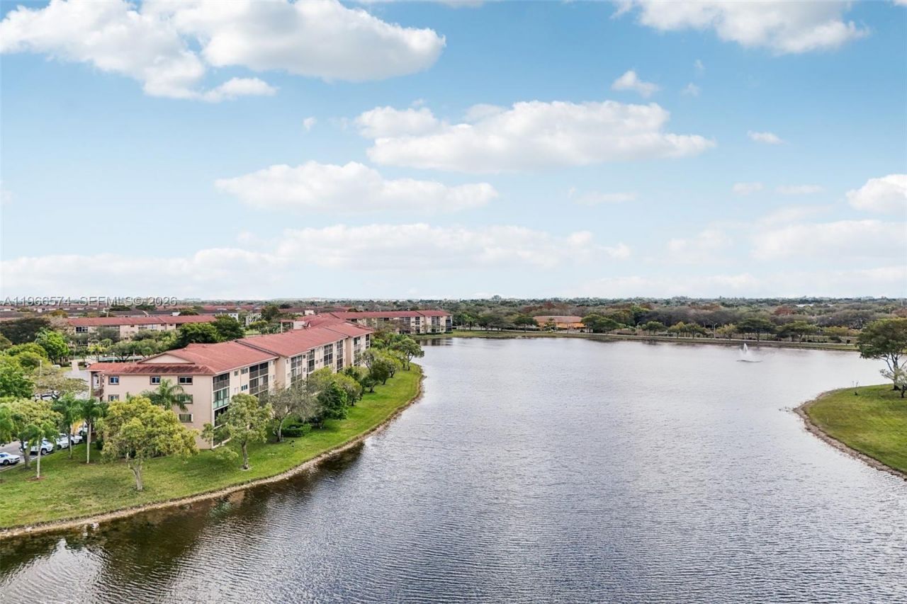 13800 SW 14th St, Unit 103C, Pembroke Pines, FL 33027 Photo
