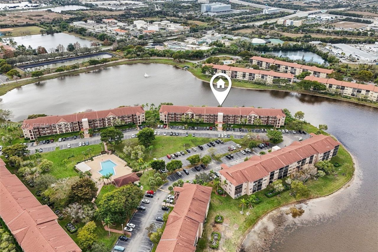13800 SW 14th St, Unit 103C, Pembroke Pines, FL 33027 Photo