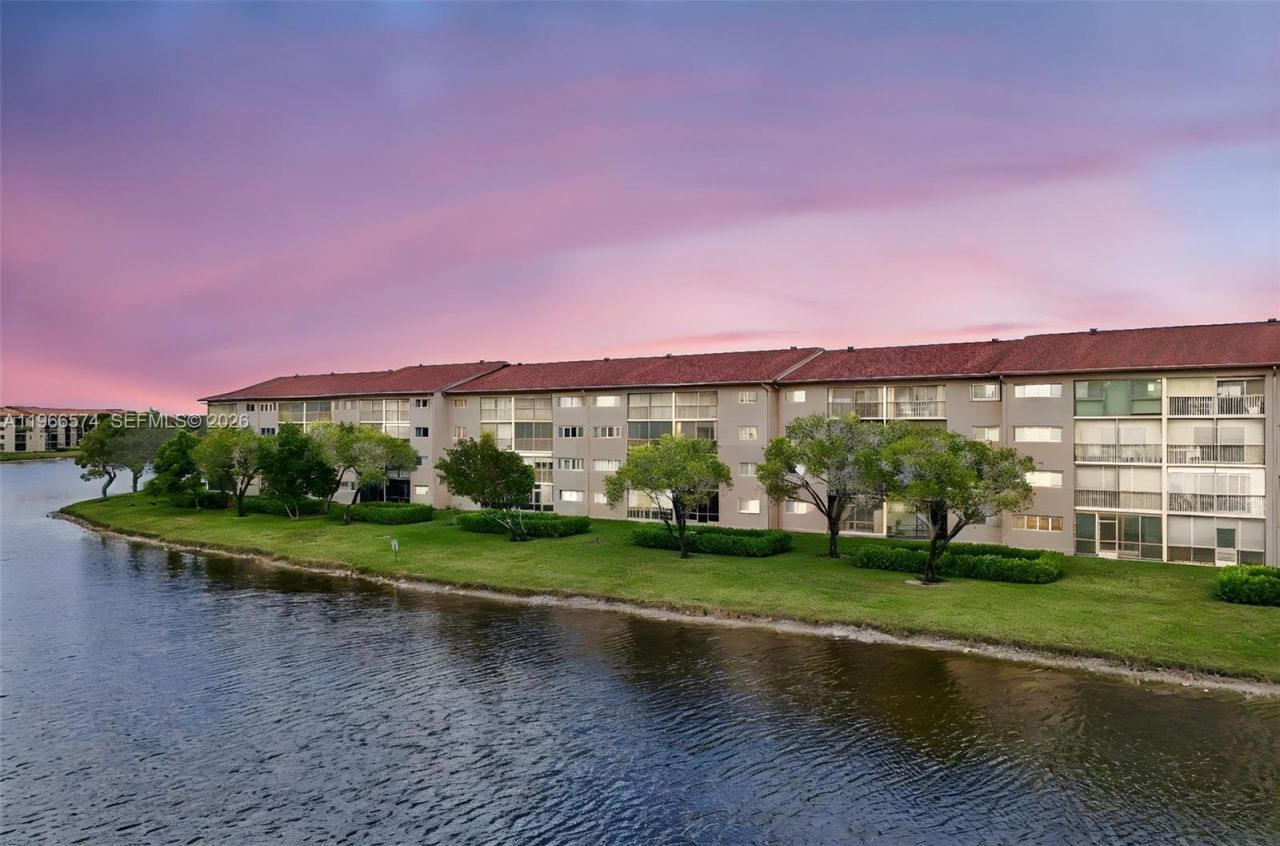 13800 SW 14th St, Unit 103C, Pembroke Pines, FL 33027 Photo