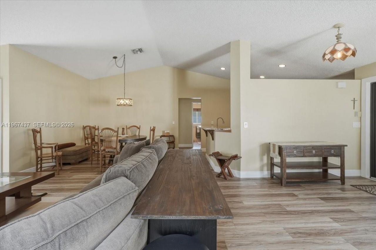 12640 SW 7th Pl, Davie, FL 33325 Photo