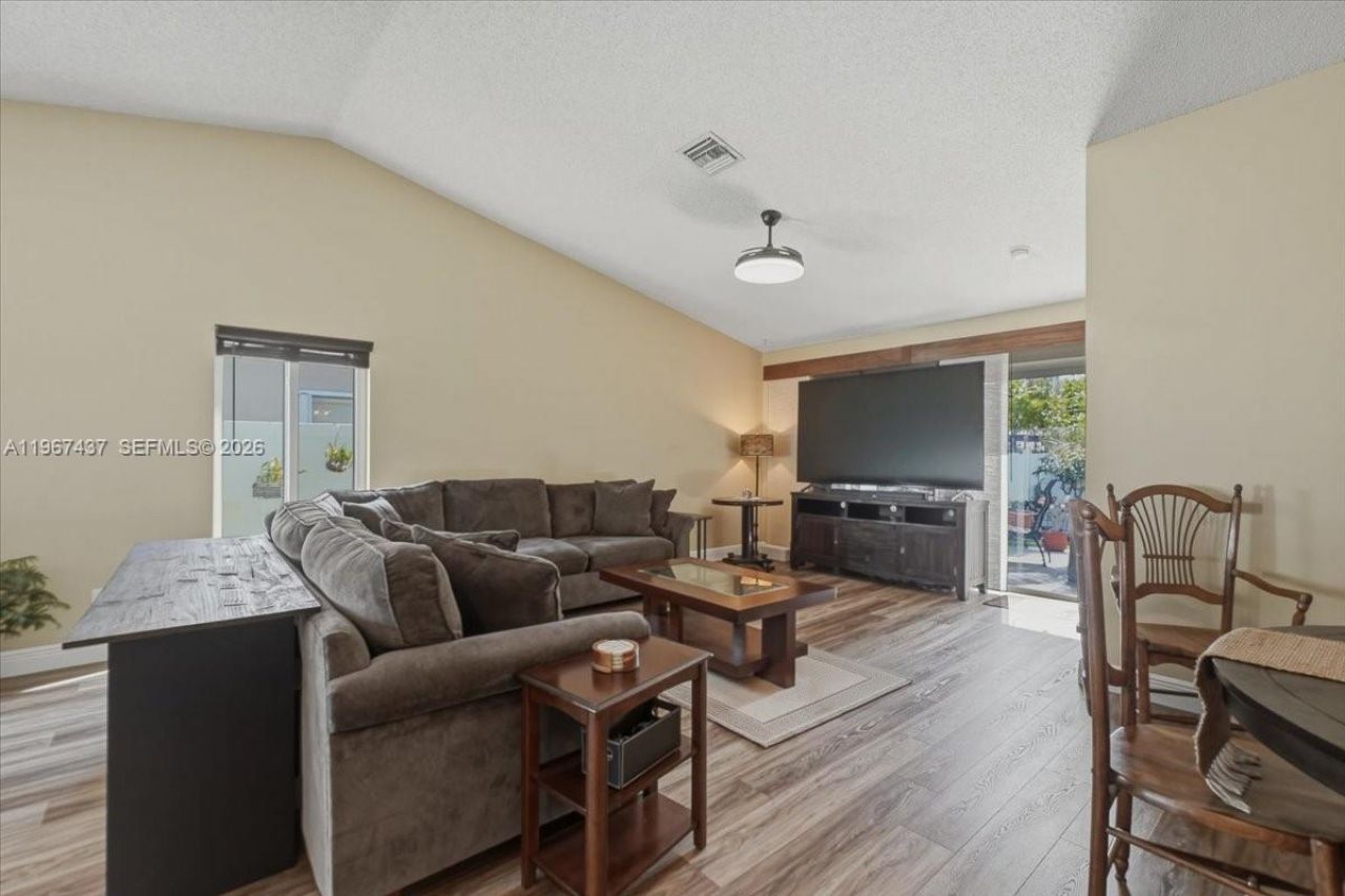 12640 SW 7th Pl, Davie, FL 33325 Photo