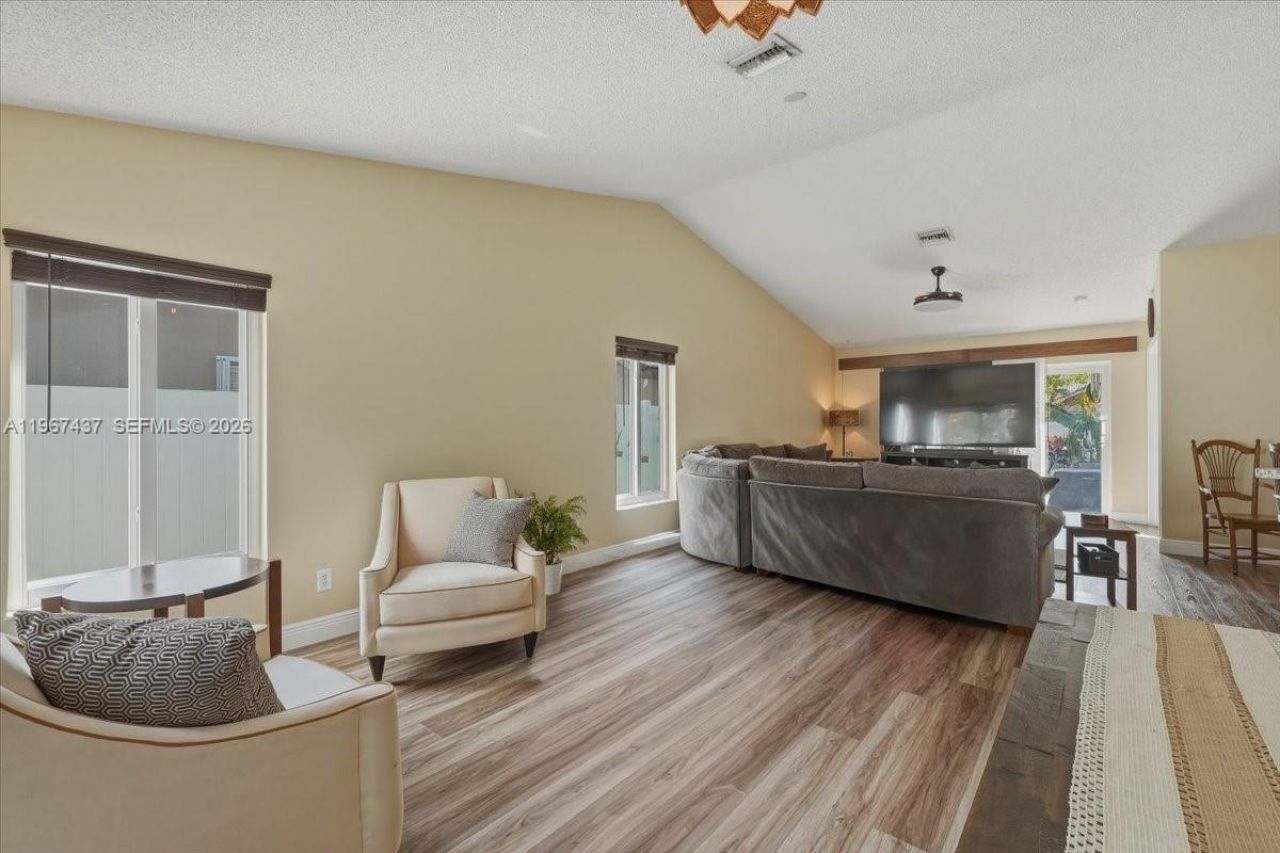 12640 SW 7th Pl, Davie, FL 33325 Photo