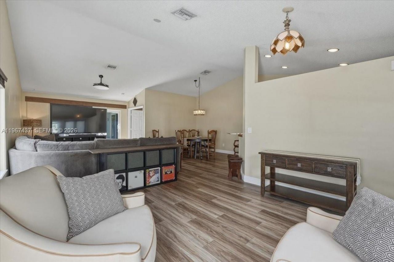 12640 SW 7th Pl, Davie, FL 33325 Photo