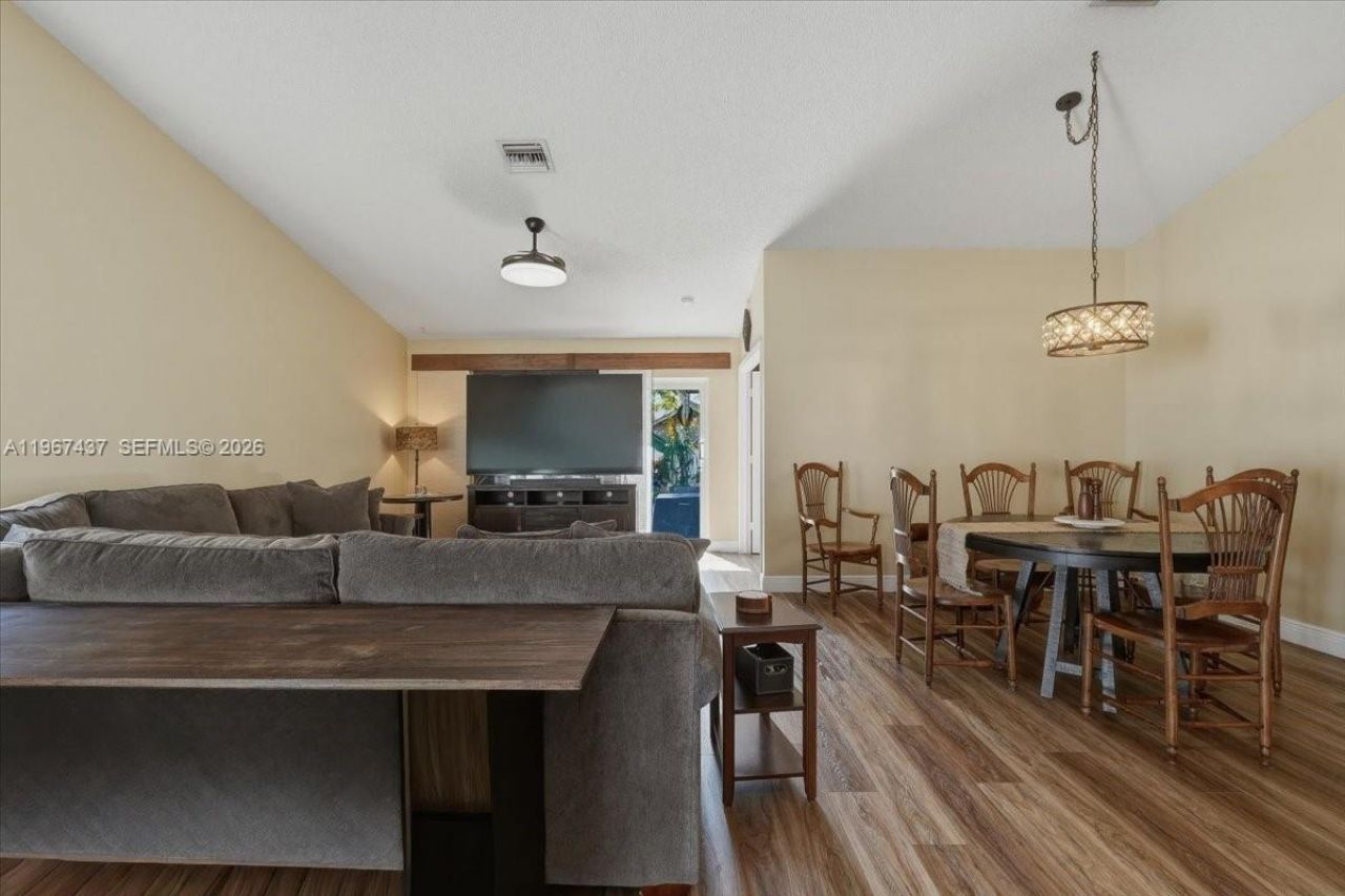 12640 SW 7th Pl, Davie, FL 33325 Photo