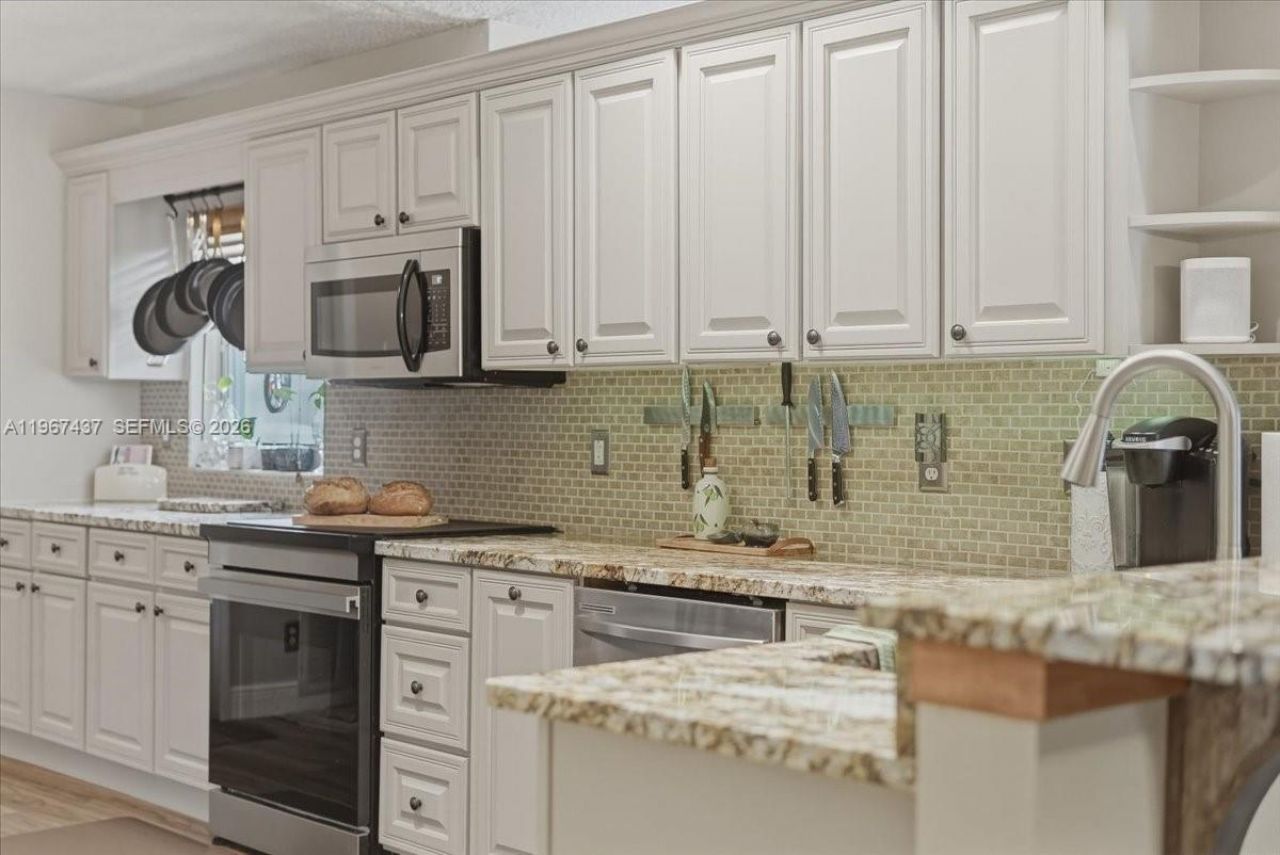 12640 SW 7th Pl, Davie, FL 33325 Photo