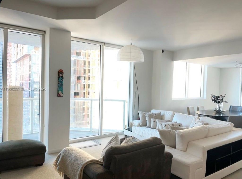 253 NE 2nd St, Unit 3903, Miami, FL 33132 Photo