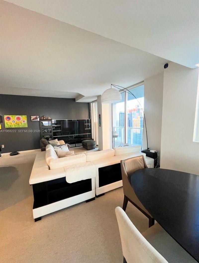 253 NE 2nd St, Unit 3903, Miami, FL 33132 Photo