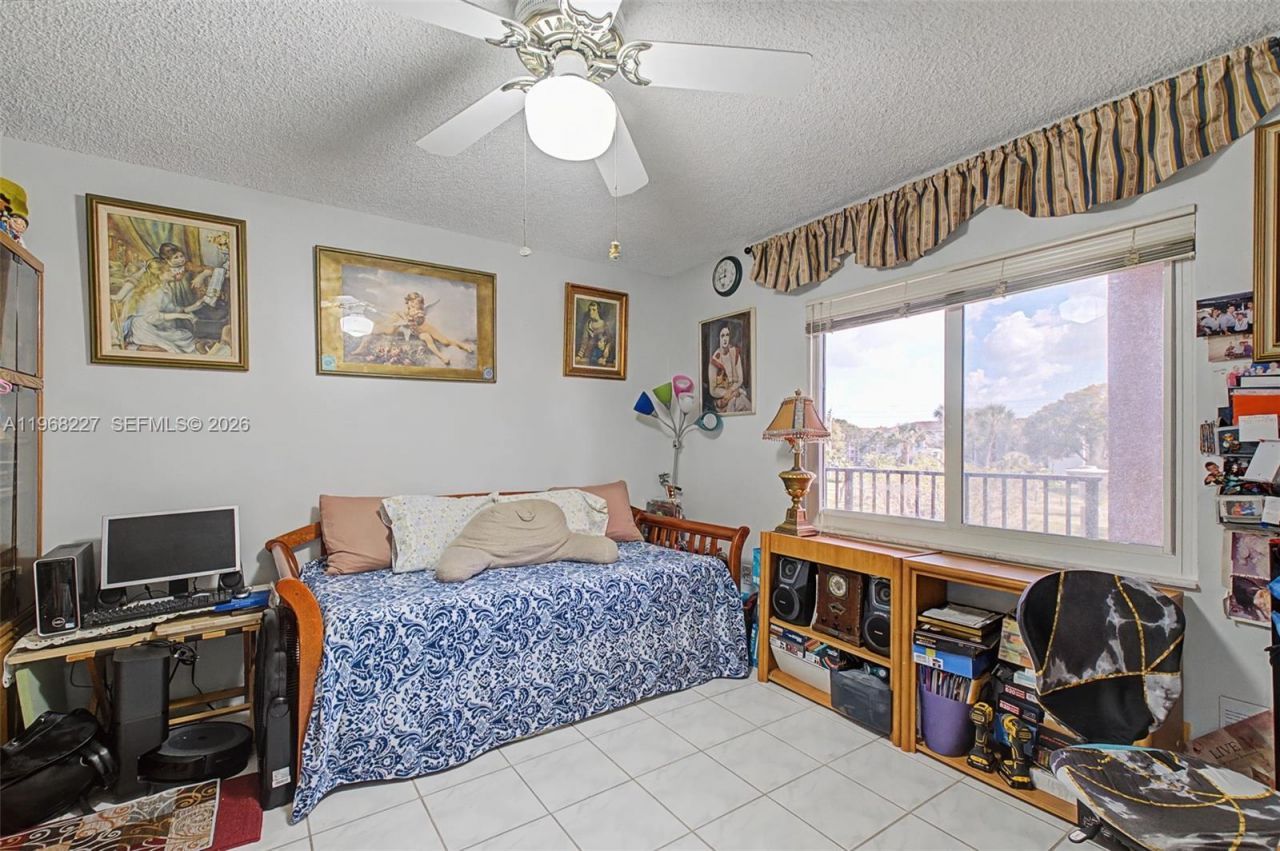 1200 SW 137th Ave, Unit 301E, Pembroke Pines, FL 33027 Photo