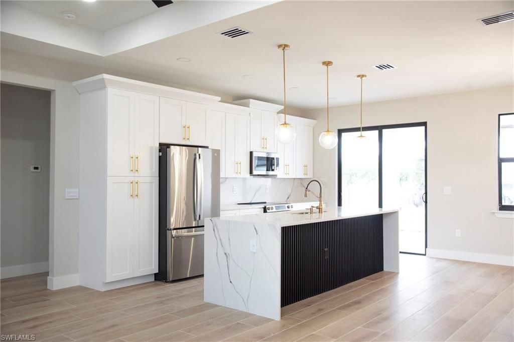 1015 Agnes Ave, Lehigh Acres, FL 33971 Photo