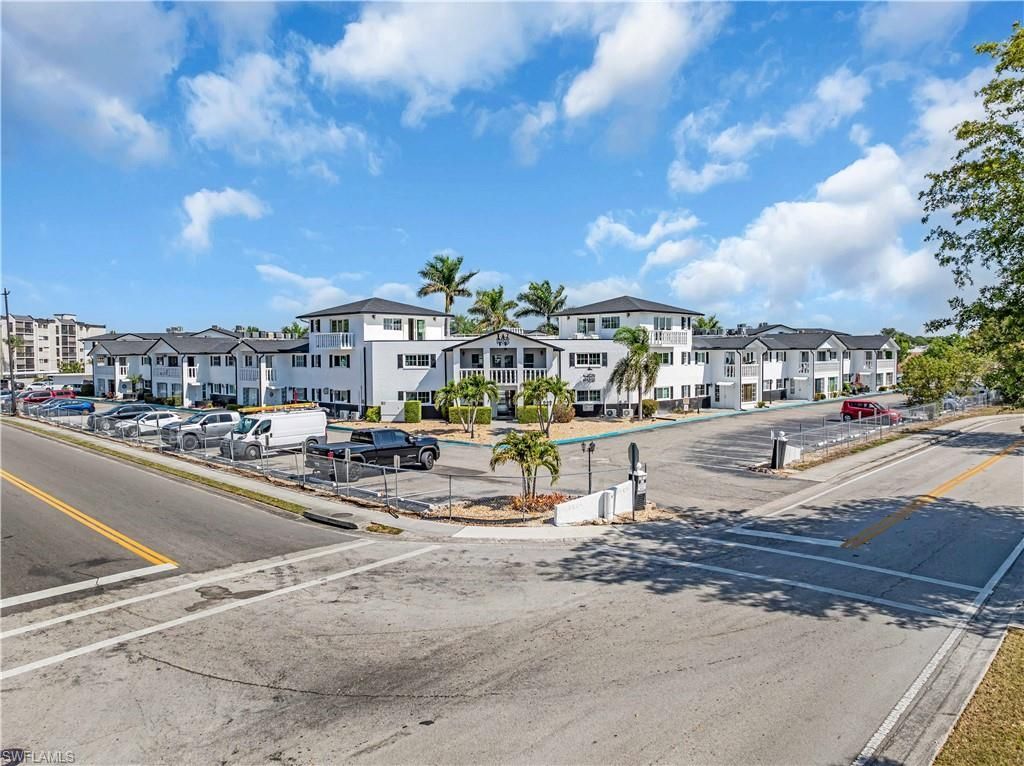 3704 Broadway , Unit 319, Fort Myers, FL 33901 Photo