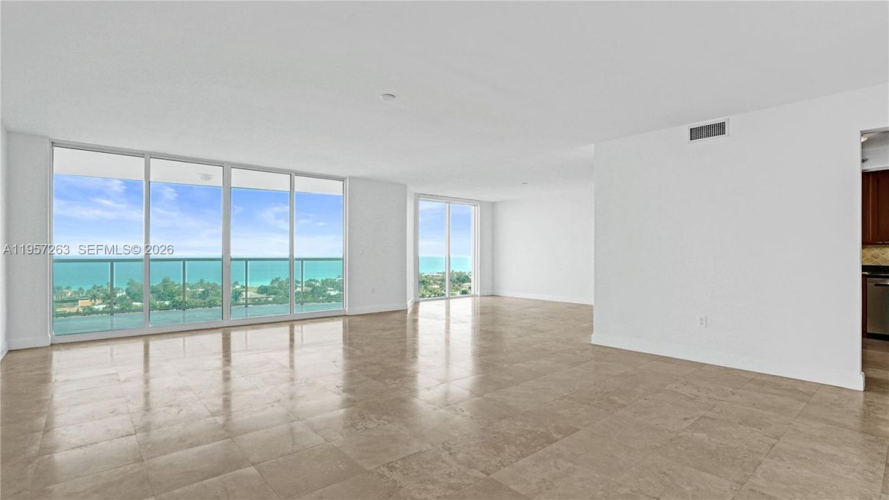 20201 E Country Club Dr, Unit 1808, Aventura, FL 33180 Photo