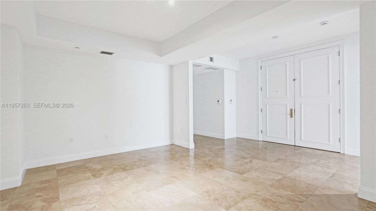 20201 E Country Club Dr, Unit 1808, Aventura, FL 33180 Photo