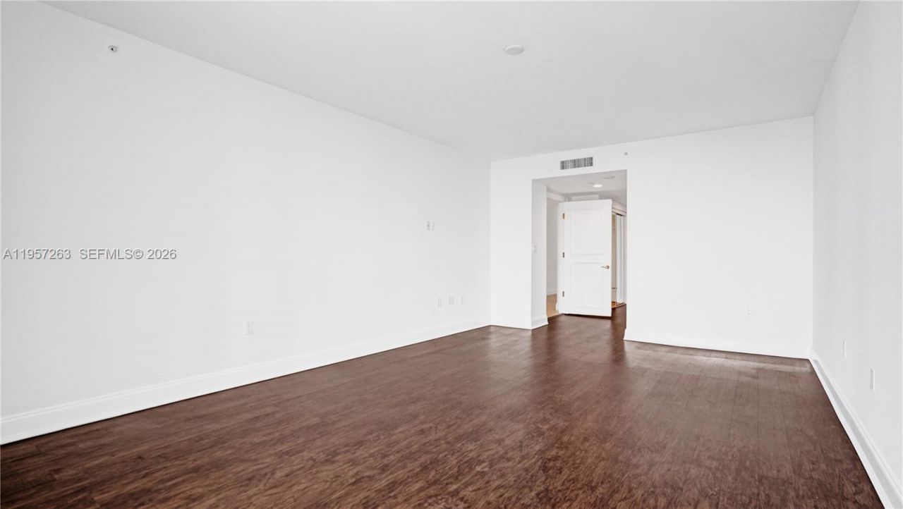 20201 E Country Club Dr, Unit 1808, Aventura, FL 33180 Photo