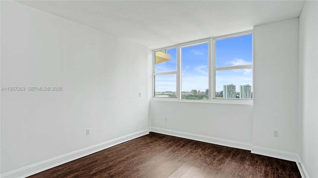 20201 E Country Club Dr, Unit 1808, Aventura, FL 33180 Photo