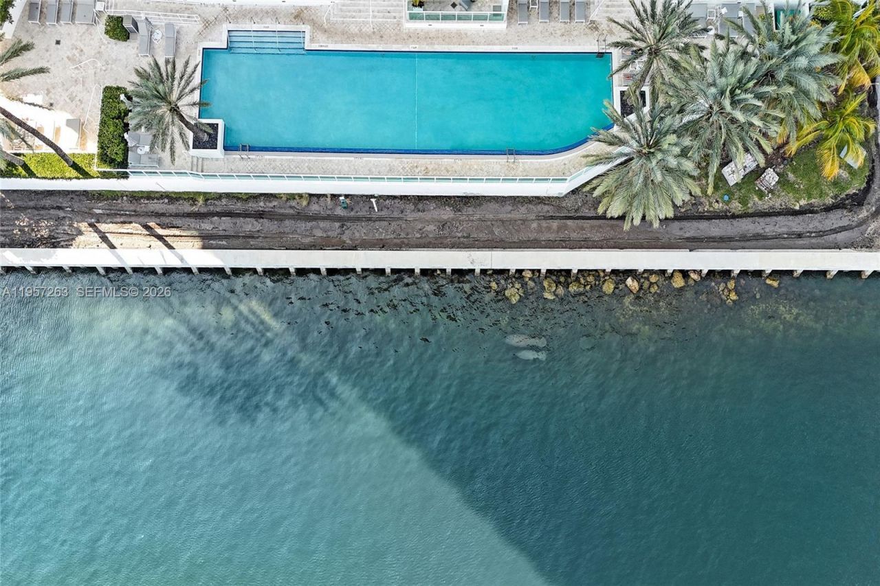 20201 E Country Club Dr, Unit 1808, Aventura, FL 33180 Photo