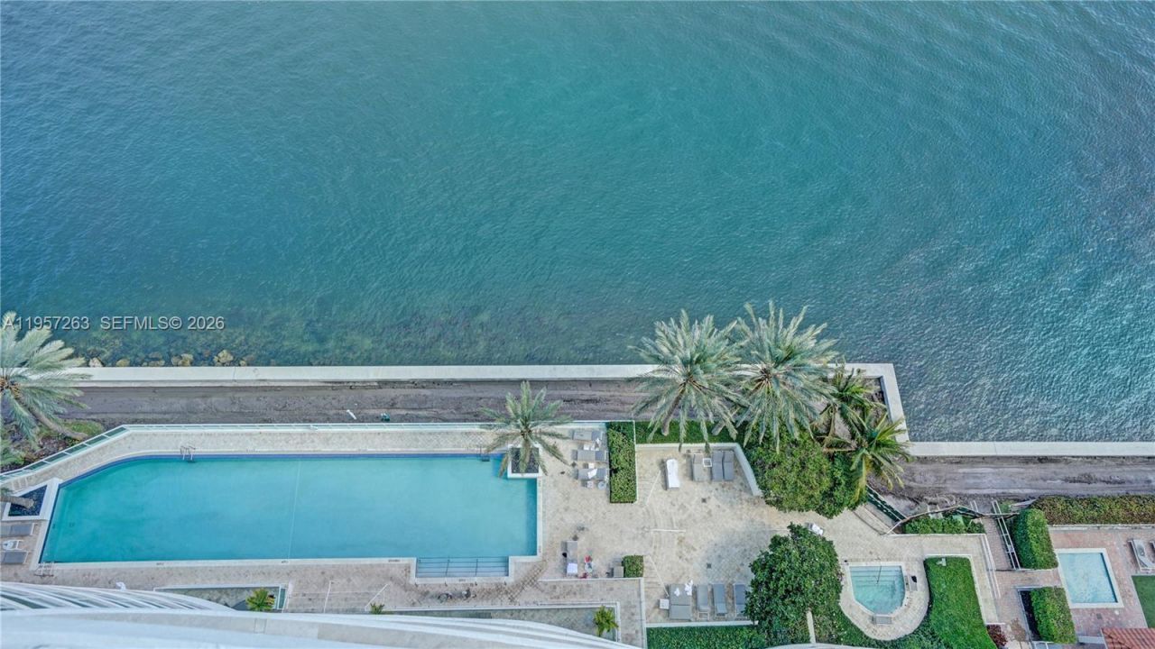 20201 E Country Club Dr, Unit 1808, Aventura, FL 33180 Photo