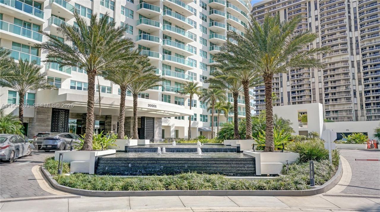 20201 E Country Club Dr, Unit 1808, Aventura, FL 33180 Photo