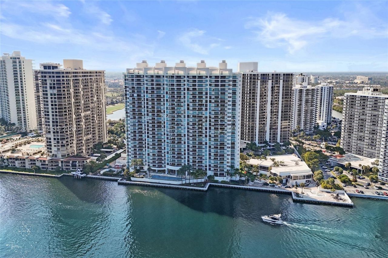 20201 E Country Club Dr, Unit 1808, Aventura, FL 33180 Photo