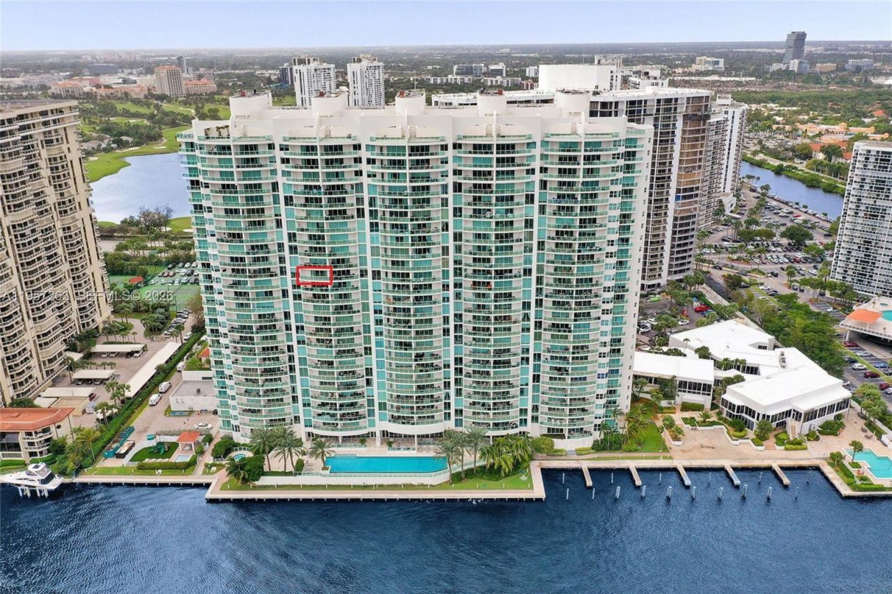 20201 E Country Club Dr, Unit 1808, Aventura, FL 33180 Photo