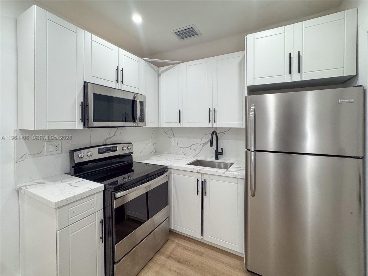 6322 NE 1st Pl, Miami, FL 33138 Photo