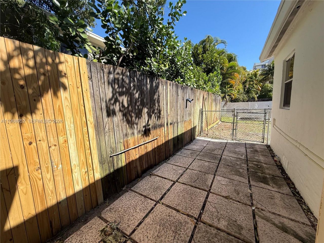 2801 SW 26th St, Unit R-Right, Miami, FL 33133 Photo