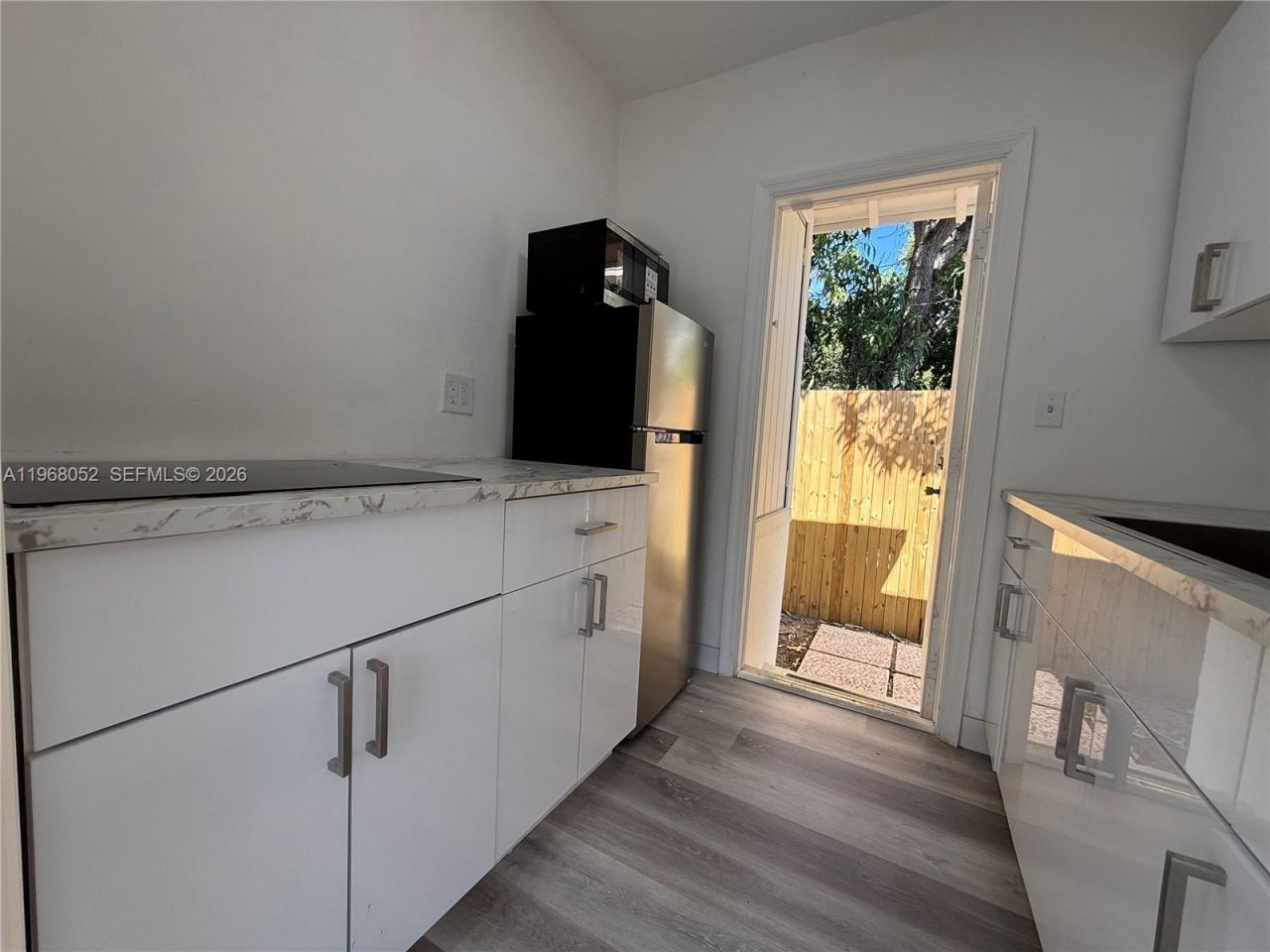 2801 SW 26th St, Unit R-Right, Miami, FL 33133 Photo