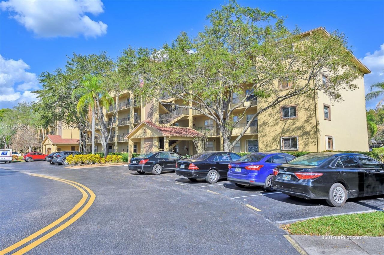 1351 SW 125th Ave , Unit 401S, Pembroke Pines, FL 33027 Photo