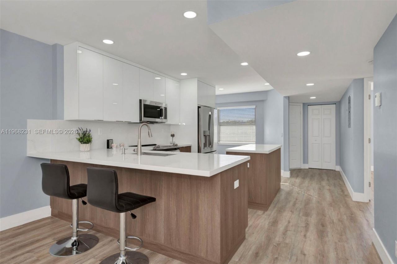 1351 SW 125th Ave , Unit 401S, Pembroke Pines, FL 33027 Photo