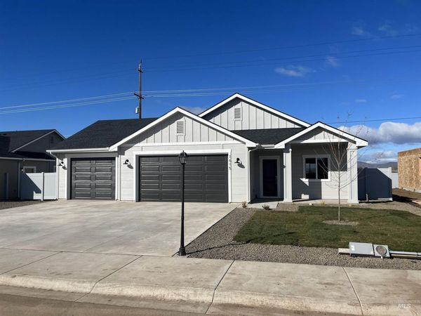 1615 Trail Way, Weiser, ID 83672