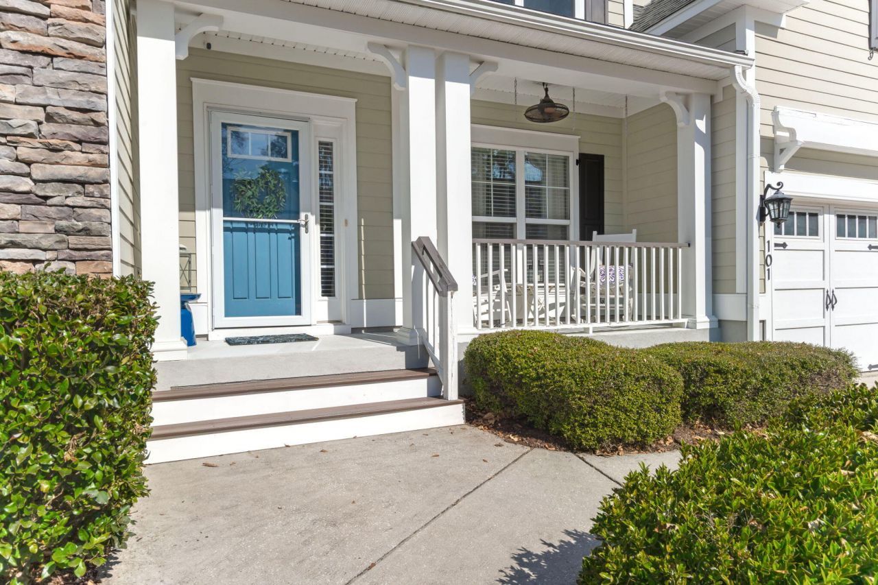 101 Ribbon Road Photo 10