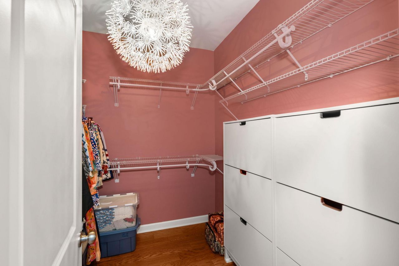 101 Ribbon Road Photo 27