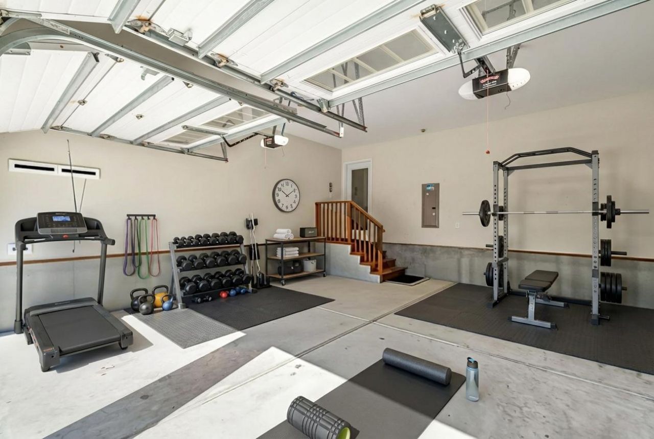 101 Ribbon Road Photo 35