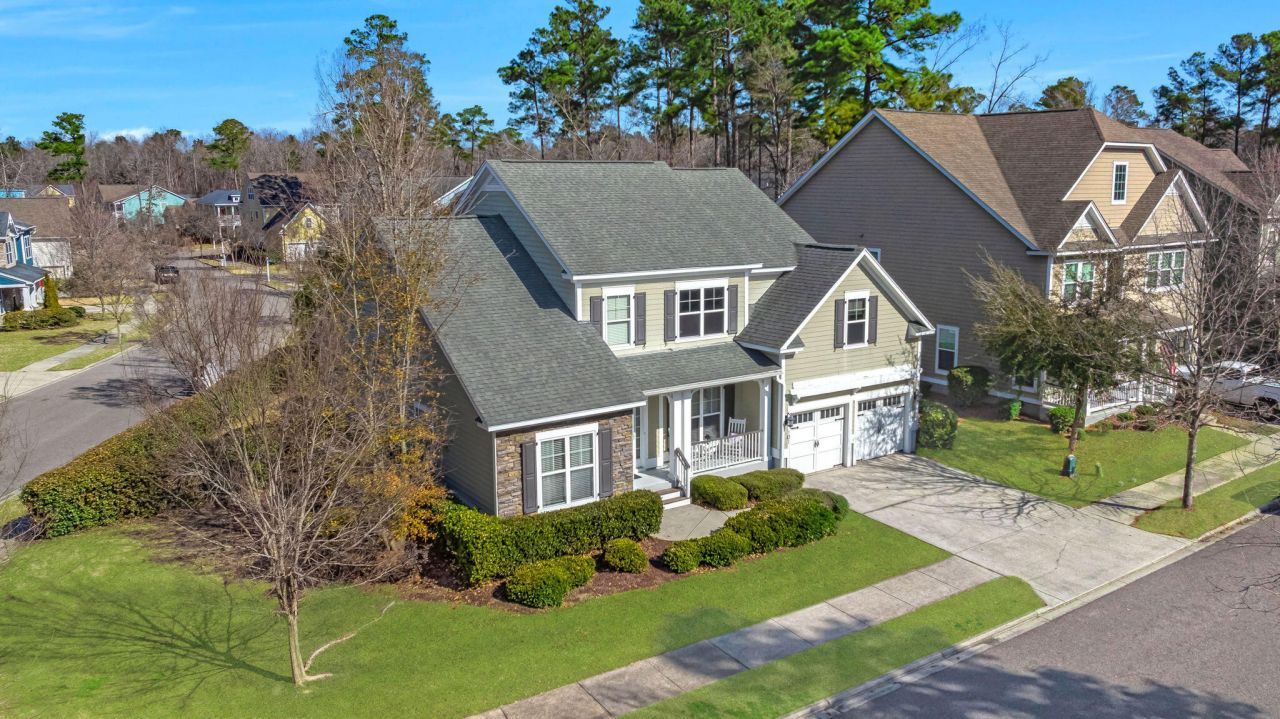 101 Ribbon Road Photo 9