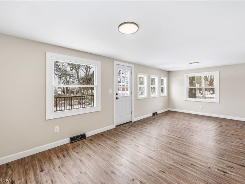 4241 Greenville Road, Cortland, OH 44410 Photo 17