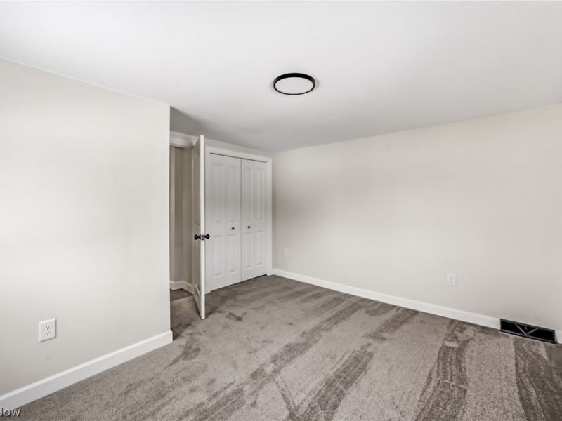 4241 Greenville Road, Cortland, OH 44410 Photo 36