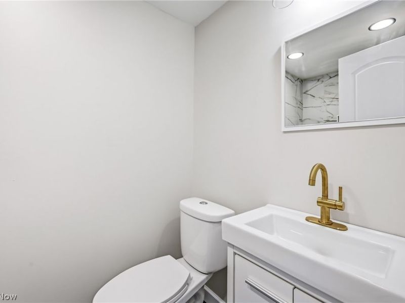 4241 Greenville Road, Cortland, OH 44410 Photo 37