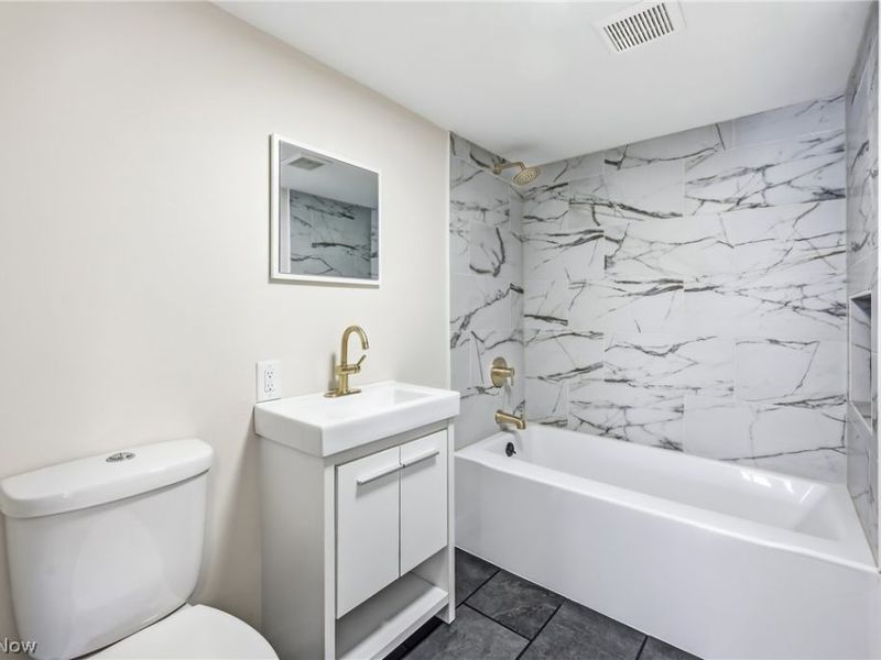 4241 Greenville Road, Cortland, OH 44410 Photo 43