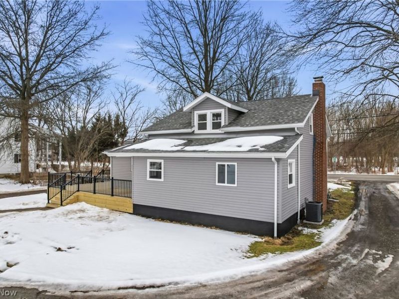 4241 Greenville Road, Cortland, OH 44410 Photo 8