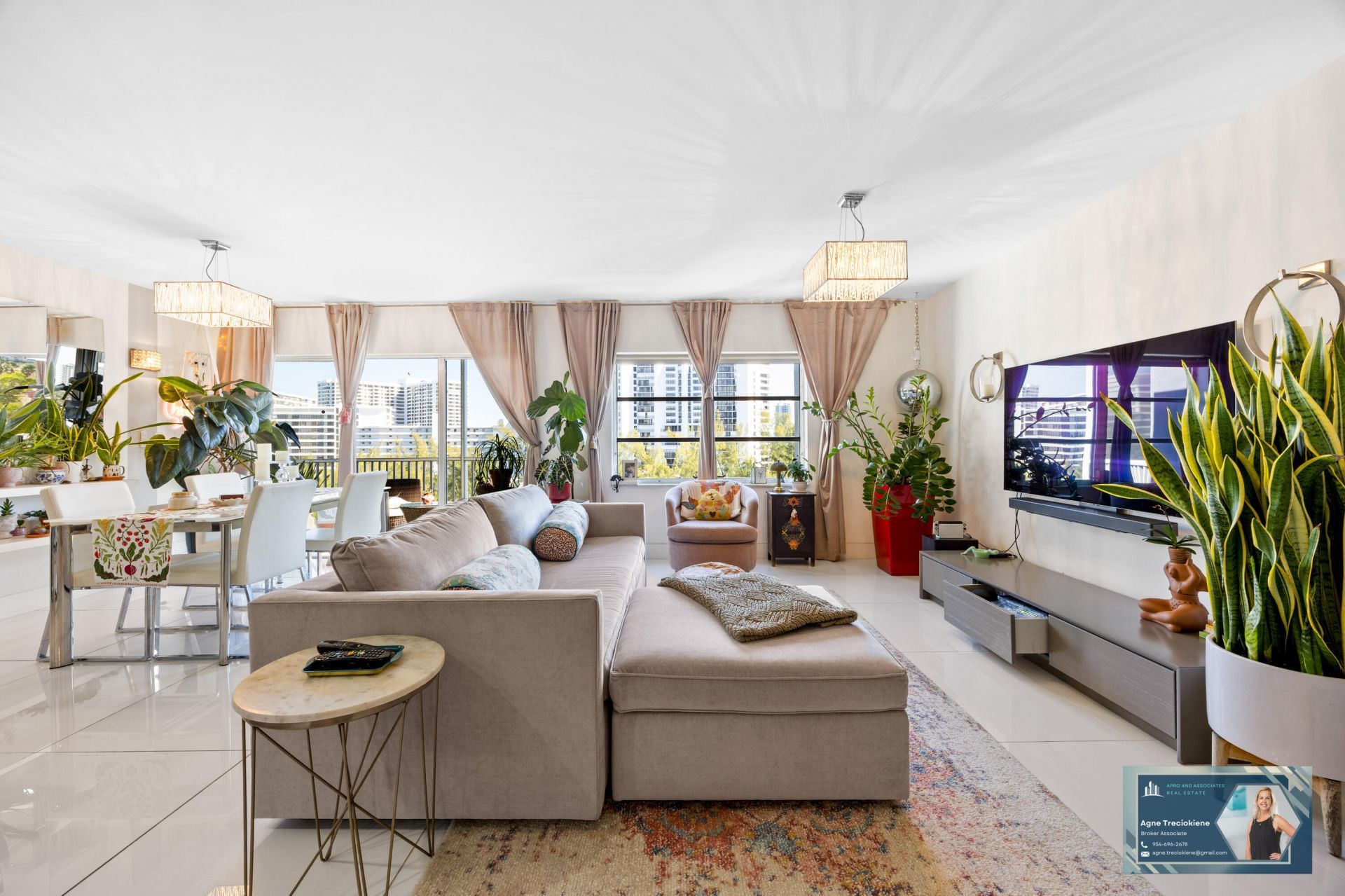 300 Diplomat Parkway, Unit 812, Hallandale Beach, FL 33009 Photo