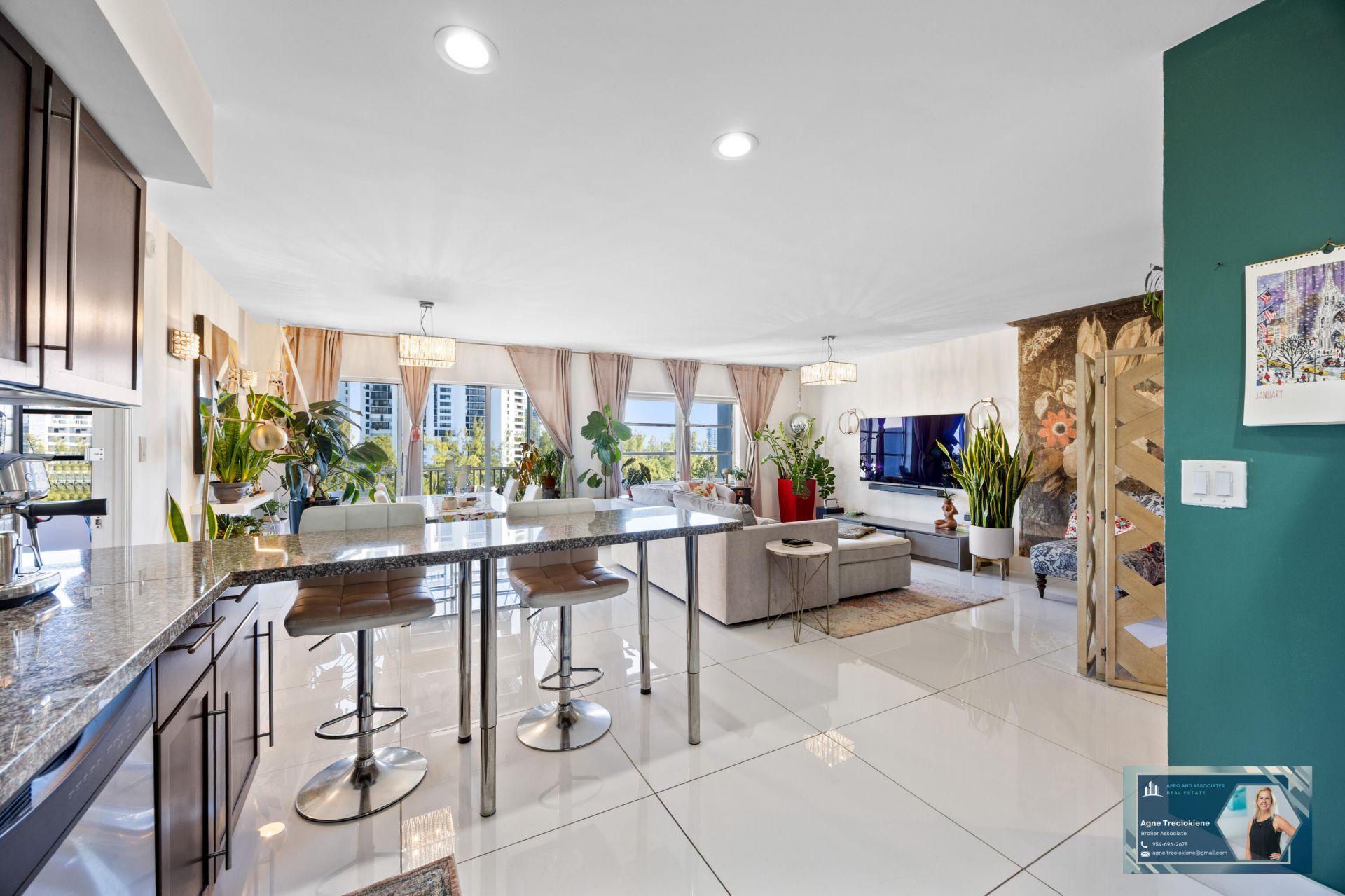 300 Diplomat Parkway, Unit 812, Hallandale Beach, FL 33009 Photo