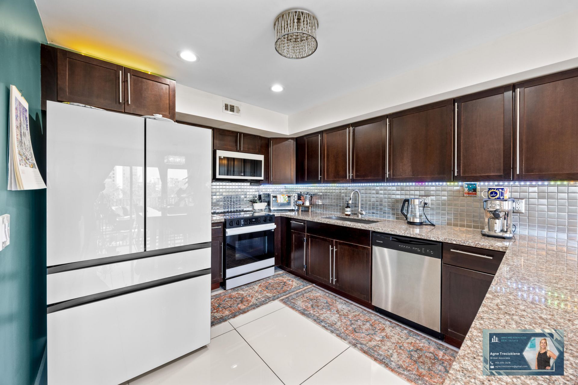 300 Diplomat Parkway, Unit 812, Hallandale Beach, FL 33009 Photo