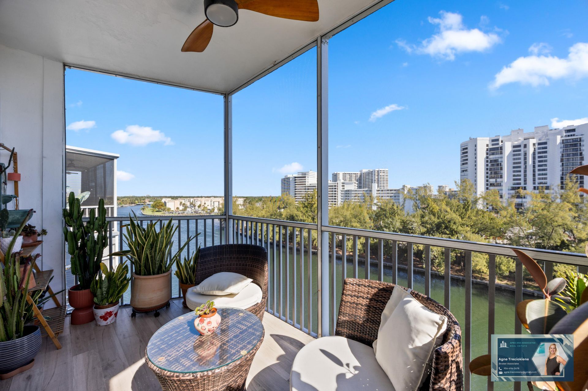 300 Diplomat Parkway, Unit 812, Hallandale Beach, FL 33009 Photo