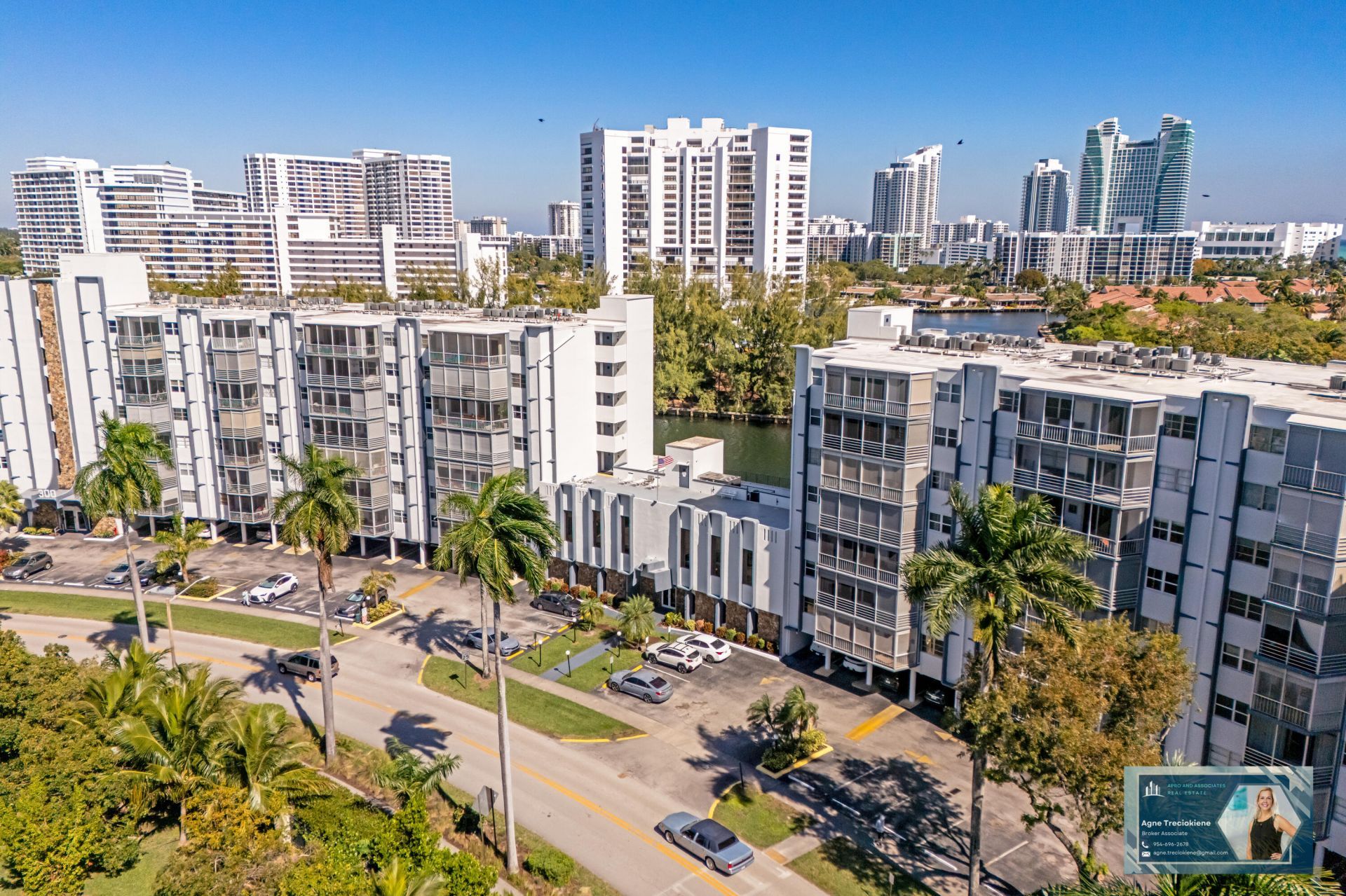 300 Diplomat Parkway, Unit 812, Hallandale Beach, FL 33009 Photo