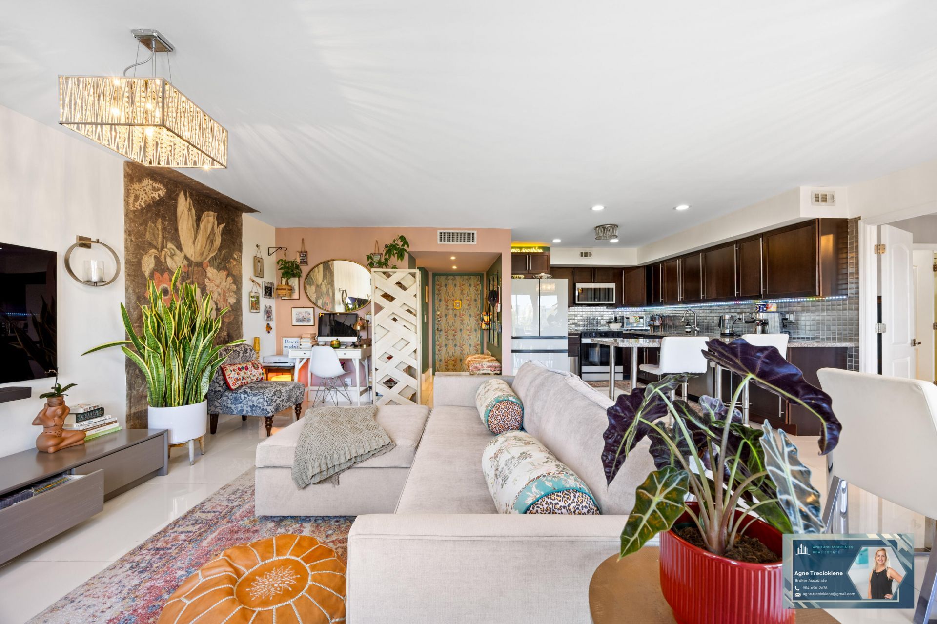 300 Diplomat Parkway, Unit 812, Hallandale Beach, FL 33009 Photo