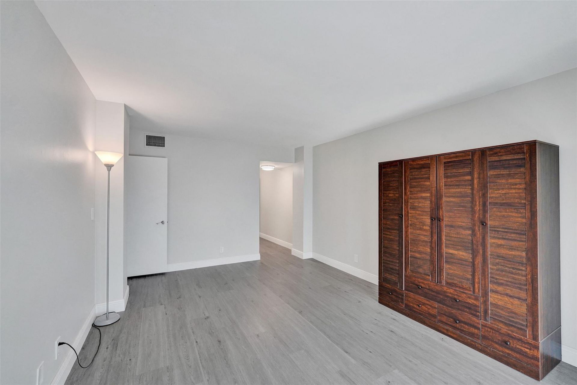 3800 N Hills Dr, Unit 412, Hollywood, FL 33021 Photo