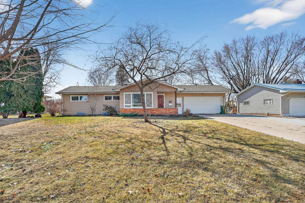1119 Rachael Street, Waterloo, IA 50701 Main Photo