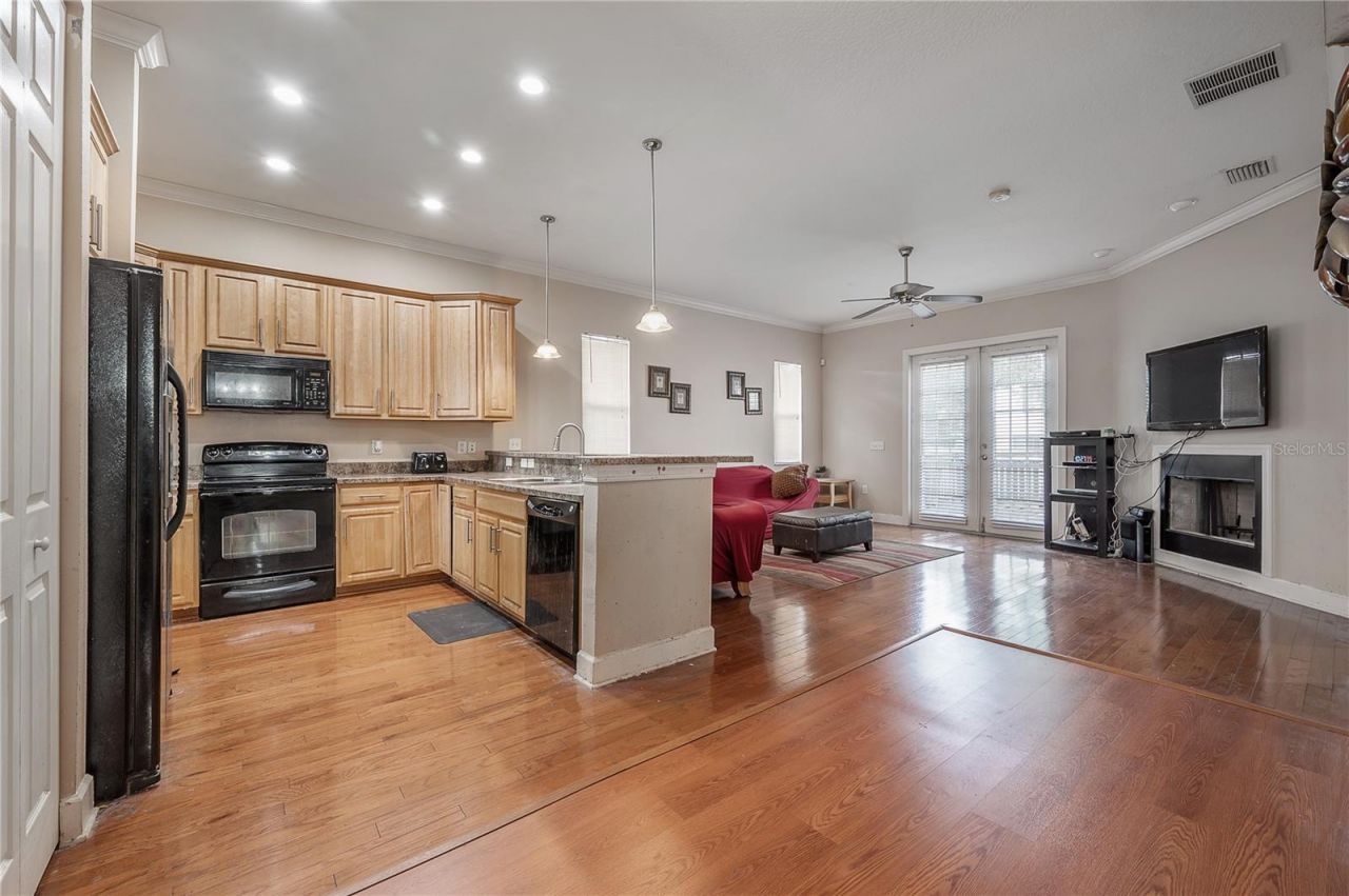 7402 N Central Avenue, Tampa, FL 33604 Photo